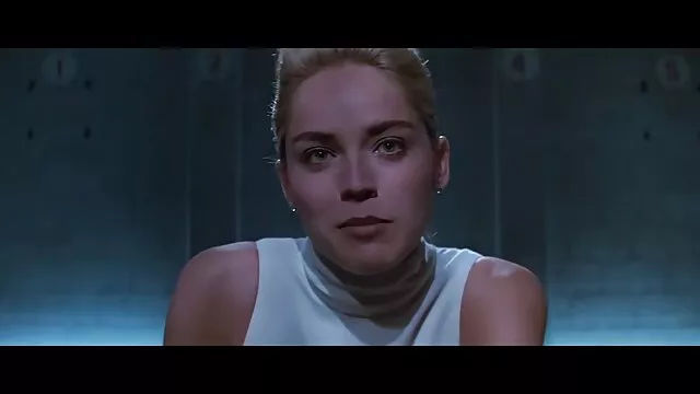 A minha cunhada pega no vídeo pornô anal brasileiro rabo dela à minha frente!