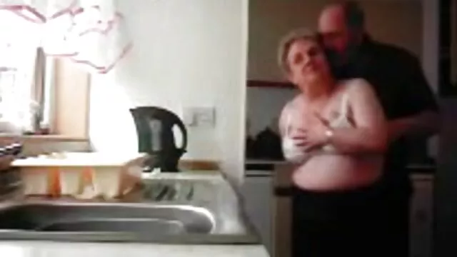 Hardcore screaming redhead Doggy Style filme pornô escrava isaura