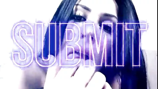 BANGBROS,a sua jovem filha branca, Harlow West, leva uma grande pila preta numa carrinha cheia filme pornô com mulher morena de estranhos.