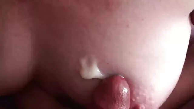 O filme de pornô de graça nosso primeiro vídeo é um dia normal na cama. :)