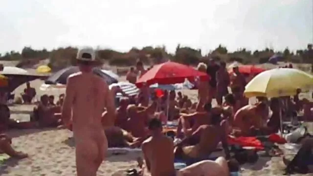 Espiar a meia-irmã vídeo pornô de sabrina sato a lavar roupa