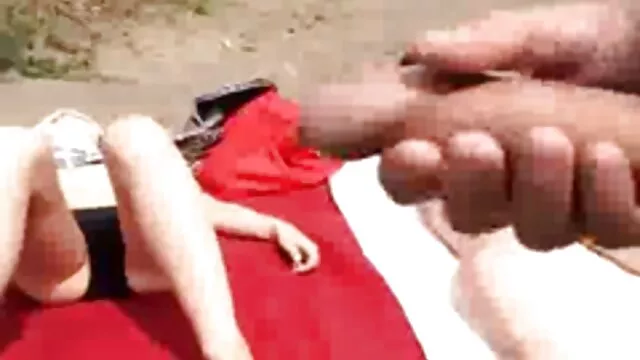 Galdéria africana de cabelo curto e porno gratis massagem rabo grande