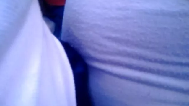 Ela abre as pernas na minha cara e eu lambo-lhe a video porno bruna ferraz rata molhada a correr.