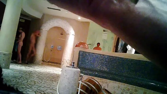 Ela pensou que eu era o videos pornos suruba homem dela, parte 1